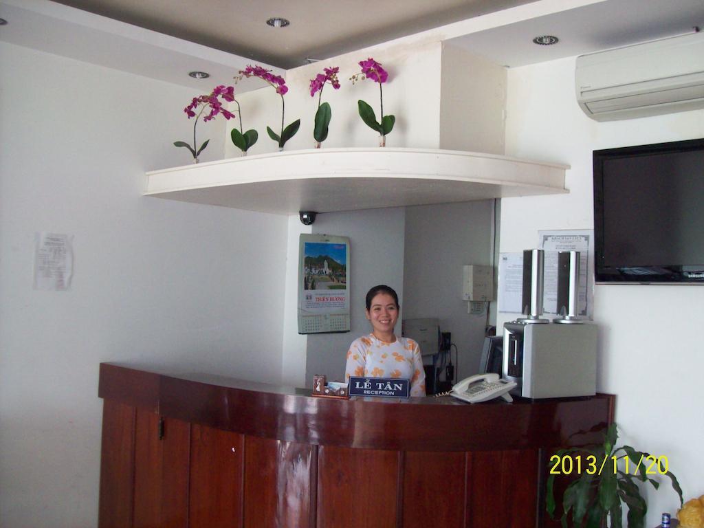 Lyly Hotel Дананг Екстериор снимка